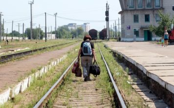 В Запорожье проведут выездные приемы для переселенцев из Крыма