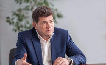 «Отговорки не принимаются»: мэр Запорожья уволил начальника ключевого управления