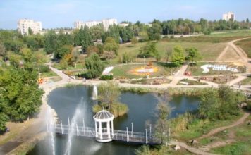 В Запорожье готовятся к реконструкции одного из главных парков
