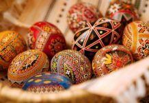 Запорожцев приглашают на бесплатный мастер-класс по росписи яиц к Пасхе