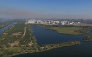 Под Запорожьем каякерам пришлось плавать среди фекалий (ВИДЕО)