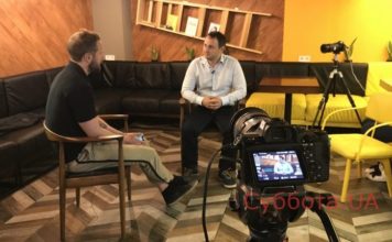 Известный украинский бизнес-блогер Андрей Остапчук впервые взял интервью у запорожца