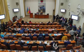 В Запорожье началась сессия горсовета: что будут рассматривать