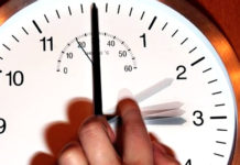 Переходим на летнее время: в воскресенье не забудь перевести часы