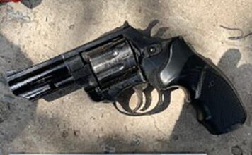 Угрожал пистолетом: в дом к запорожанке ворвались грабители (ФОТО)