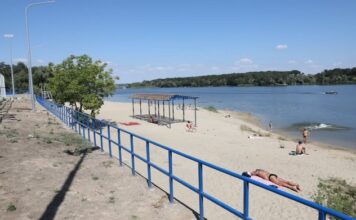 В Запорожье открыли пляжи