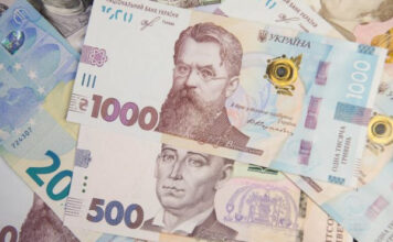 Два запорожских фермера вернут государству полмиллиона гривен