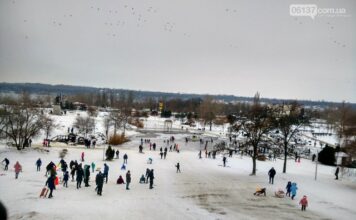 В Запорожье на «Радугу» шесть раз вызывали скорую помощь к любителям санок