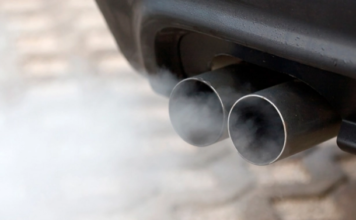 Запорожец выстрелил в себя, а затем попытался отравиться газом