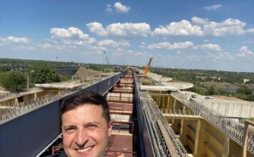 Новый мост в Запорожье приедет открывать президент Зеленский: стала известна дата