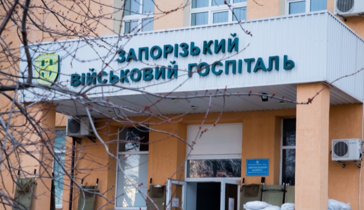 Врачи Запорожского военного госпиталя опубликовали «запрещенные» видеообращения