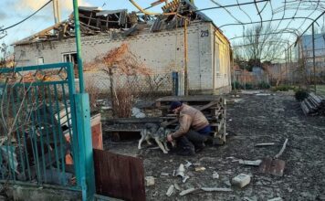 По Запоріжжю росіяни вдарили «Іскандером»: опубліковані фото наслідків атаки