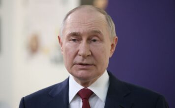 Гелікоптер Путіна атакували ЗСУ? У ЦПД спростували фейк росіян
