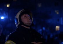 Пожежі, пошкоджені будинки і авто: перші наслідки балістичної атаки на Київ