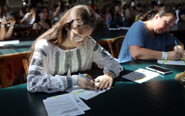 Шукайте помилки: текст Радіодиктанту 2025 «Треба жити» опублікували онлайн_6902034dd73a2.jpeg