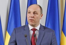 У Львові продовжили арешт підозрюваного у вбивстві Андрія Парубія