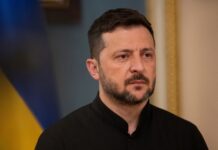 Енергоносії, електроніка і не тільки. Зеленський підписав новий пакет санкцій проти РФ
