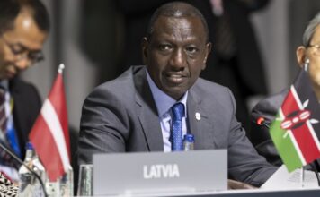 Президент Кенії попросив Зеленського відпустити кенійців, які потрапили в полон ЗСУ