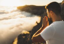 Що посієш, те й пожнеш: ПЦУ пояснила, чому карма й реінкарнація — не для християн