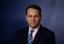 «Віктор заслужив свій орден Леніна»: Сікорський та Сійярто посперечалися через Орбана