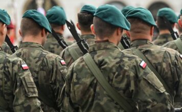 Польща активно готується до оборони, — ЗМІ