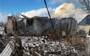 РФ обстріляла дронами та артилерією Дніпропетровщину: постраждали мирні жителі