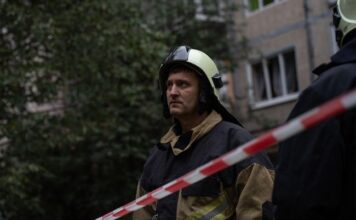 РФ вдарила дроном по Чернігову, частина міста — знеструмлена