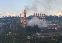 Туапсе атакували невідомі дрони: горіли НПЗ та причал у порту