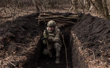 У Грабовському тривають бої, ЗСУ намагаються витіснити ворога до РФ