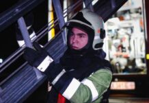 У Харкові після вечірньої атаки РФ сталася пожежа: у ДСНС показали фото наслідків