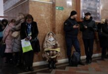 У Києві лунають вибухи, столицю атакують дрони