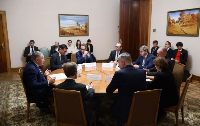 В ОП обговорили посилення санкцій Європи проти тіньового флоту РФ_693b5c8a13762.jpeg