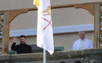 Зеленський зустрівся з Папою Римським Левом XIV