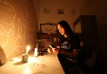 Як вимикатимуть світло у Києві 8 січня: з’явилися графіки