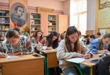 Канікули продовжать? Хто має ухвалити рішення щодо шкіл Києва