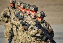 Німецькі політики виступають за відправку військ в Україну