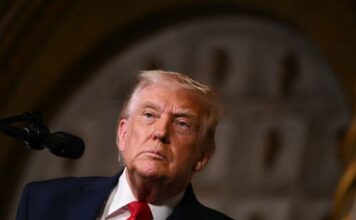 Трамп про Путіна: він вбиває забагато людей