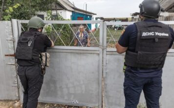 Три роки не виходила з дому: із Дружківки евакуювали маломобільну жінку