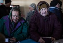 В Києві евакуюють маломобільних мешканців після атаки РФ