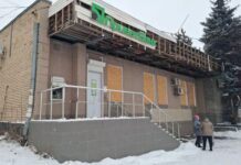 «Дуже небезпечно»: ПриватБанк закрив відділення у Дружківці на Донбасі